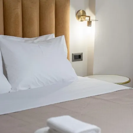 Porta Nel Blu Apartment *